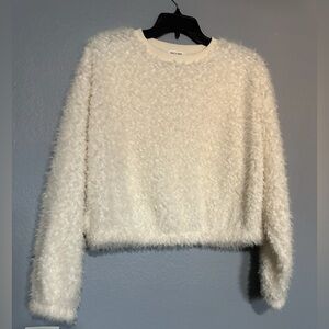 STITCH & PINE FUZZY FURRY SWEATER